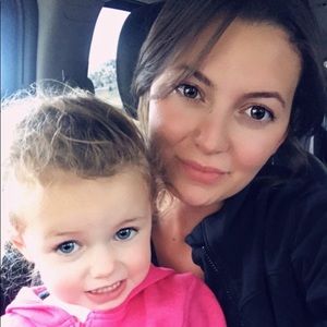 Meet your Posher, Makenzie